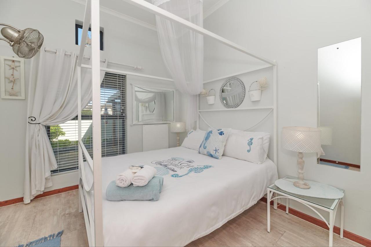 Fraai Uitzicht Struisbaai Apartment Exterior foto